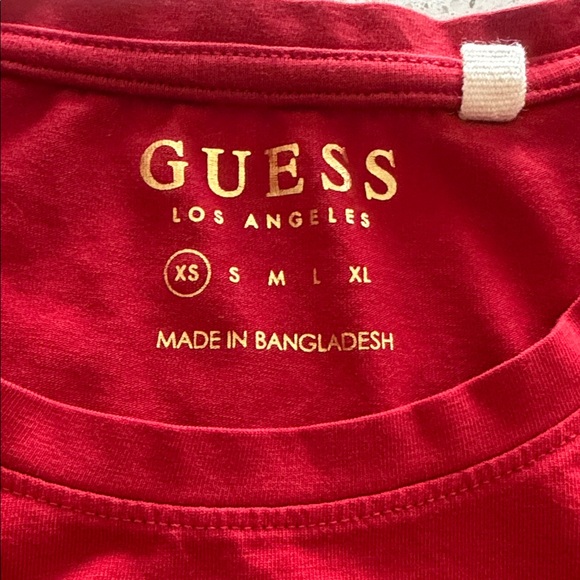 GUESS Red Short Sleeve Tee with Logo - Picture 2 of 7